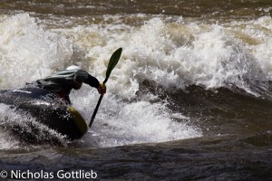 Justin Crannell blunting in the Salida wave.